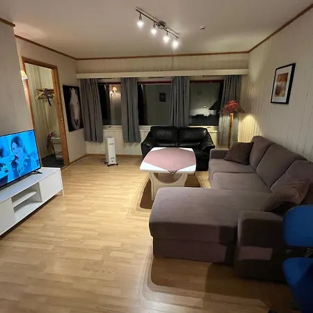 Apartment Pa Finnsnes,