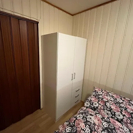 Pa Finnsnes, * Senja